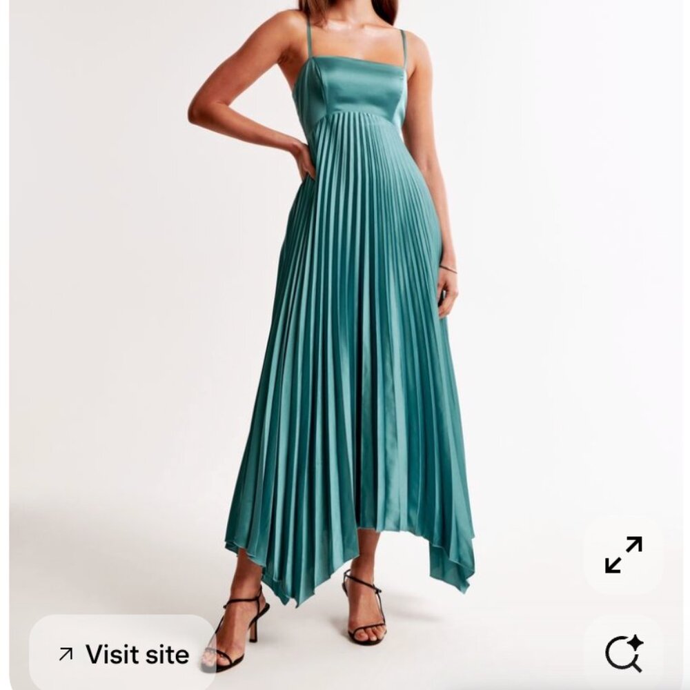 The A&F Giselle Clasp-Back Pleated Midi Dress